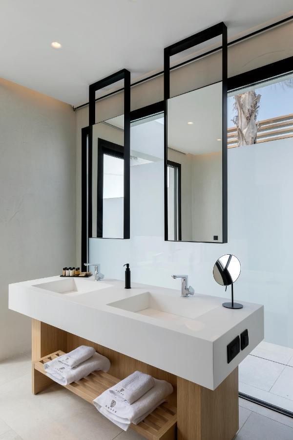 D' Andrea Lagoon All Suites - Adults Only Мармари Екстериор снимка Bathroom mirror